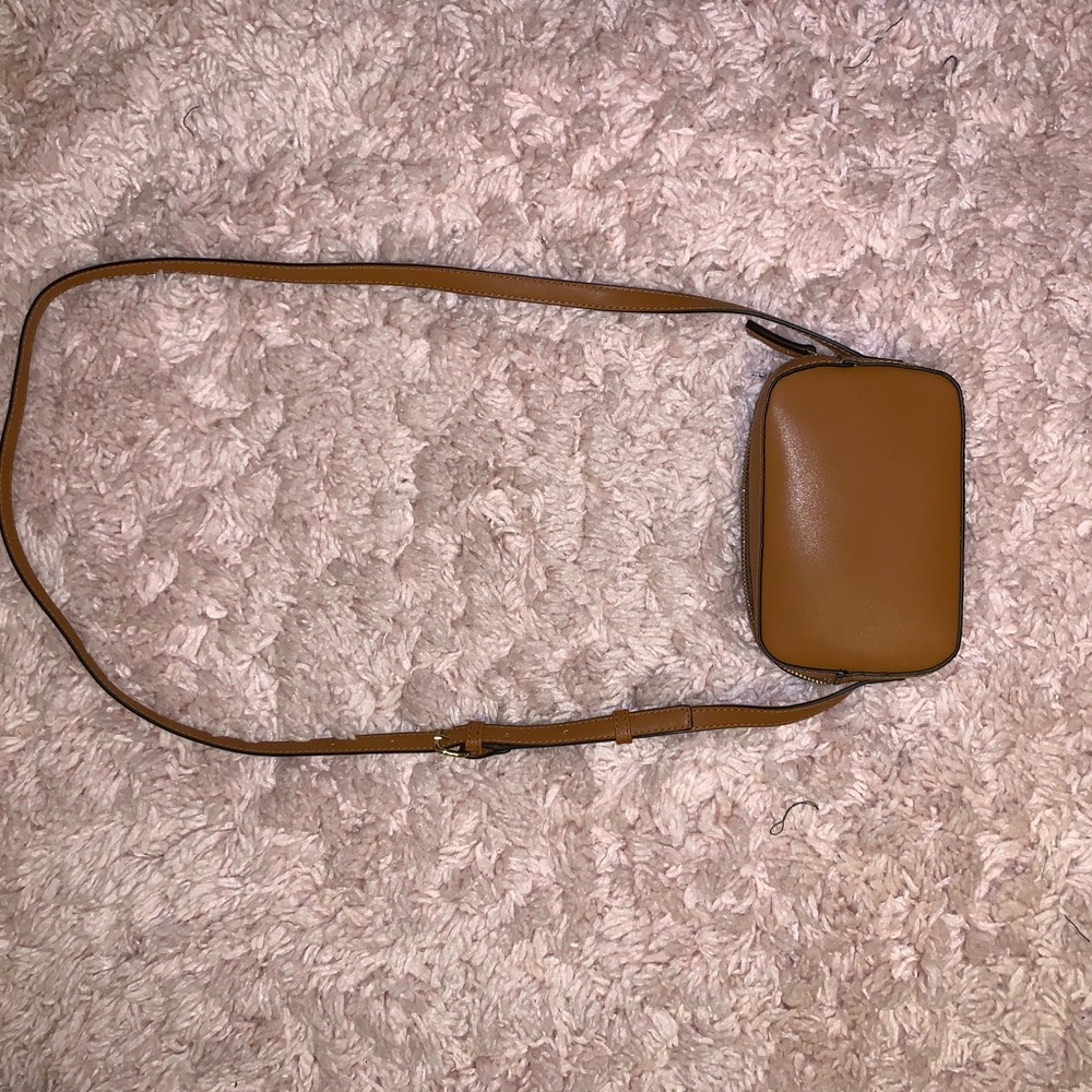Super nice purse BRAND NEW!!